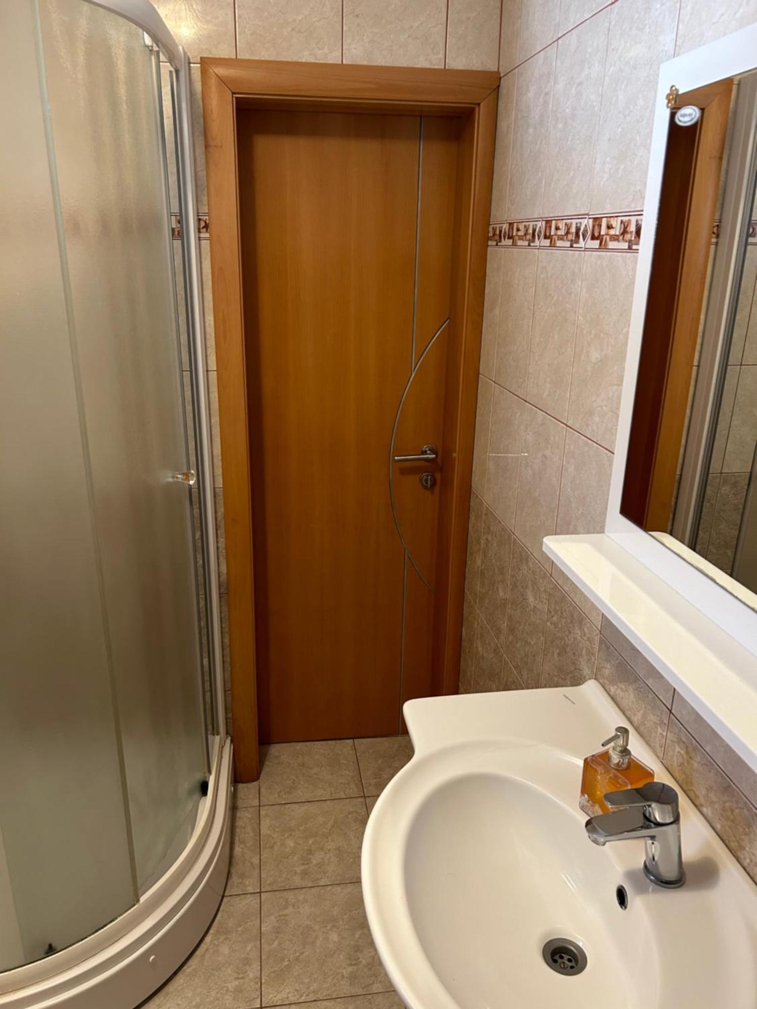 Apartmani Lovrencic Vrsi Exteriör bild